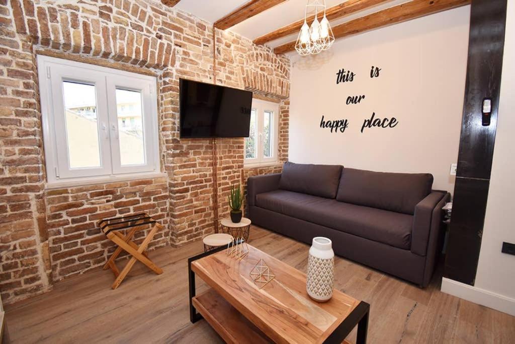 Murofinto Homes Apartament *